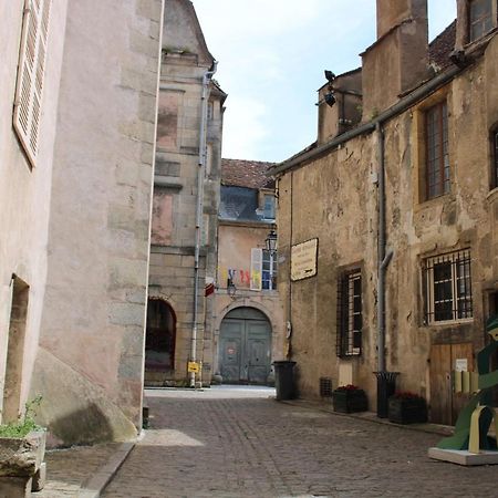 Le Boudoir D'Artiste Acomodação com café da manhã Semur-en-Auxois Exterior foto