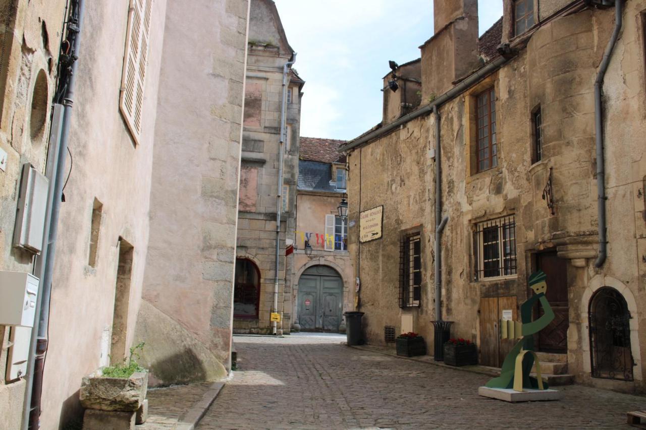 Le Boudoir D'Artiste Acomodação com café da manhã Semur-en-Auxois Exterior foto