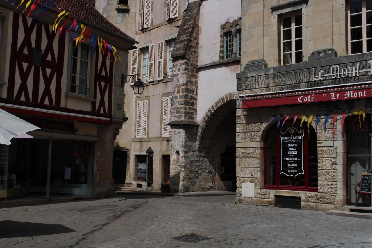 Le Boudoir D'Artiste Acomodação com café da manhã Semur-en-Auxois Exterior foto